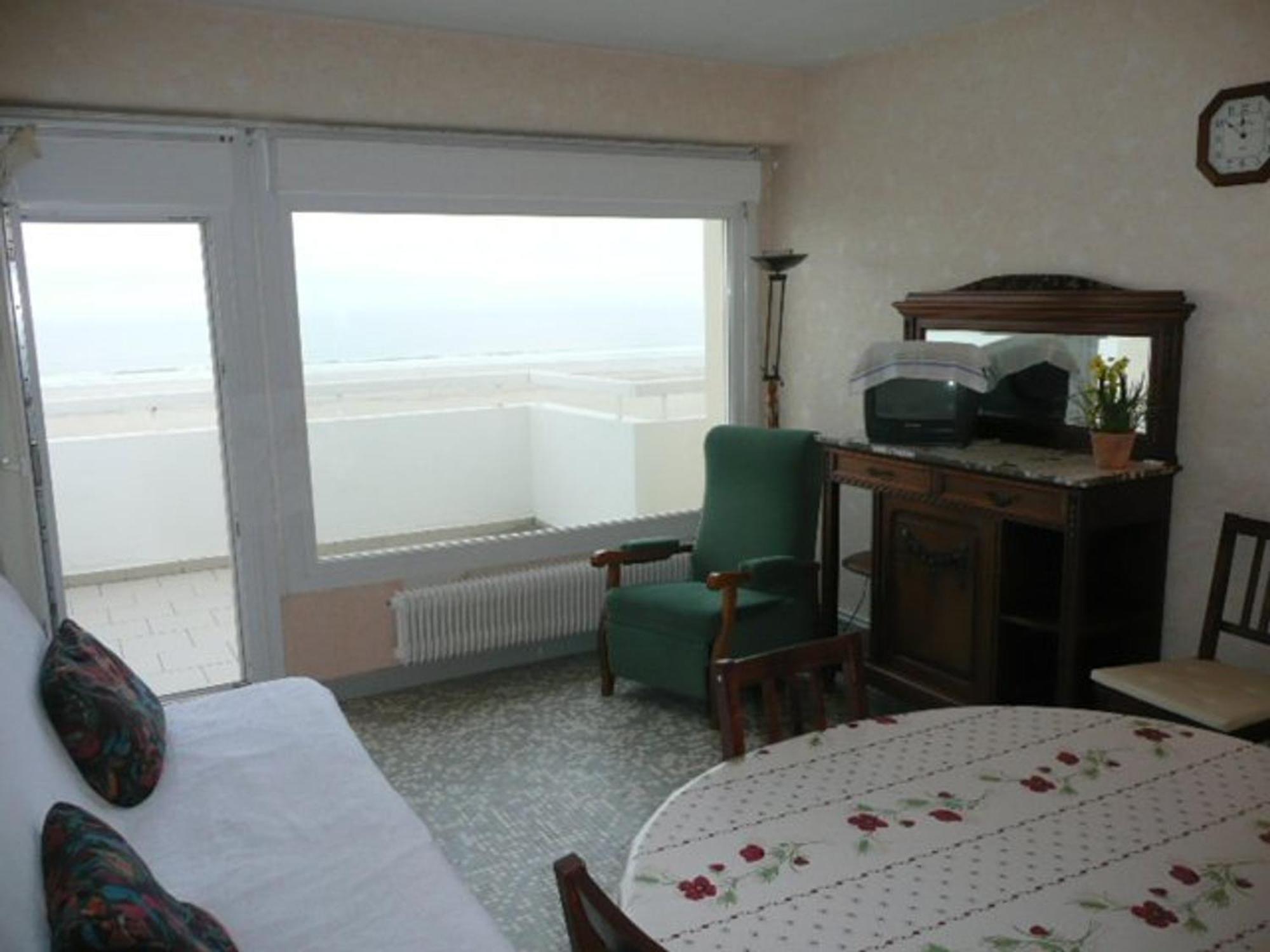 Appartement Front De Mer Avec Terrasse - 2 Chambres, Animaux Acceptes - Fr-1-674-16 Berck Exteriör bild